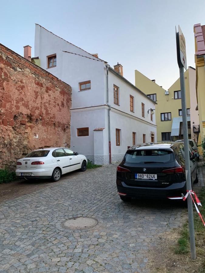 Apartment Zamecka *